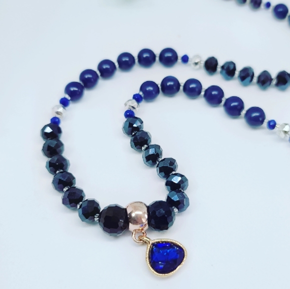 Beautiful Czech Glass, Quartzite Lapis necklace🤩 - Picture 2 of 4